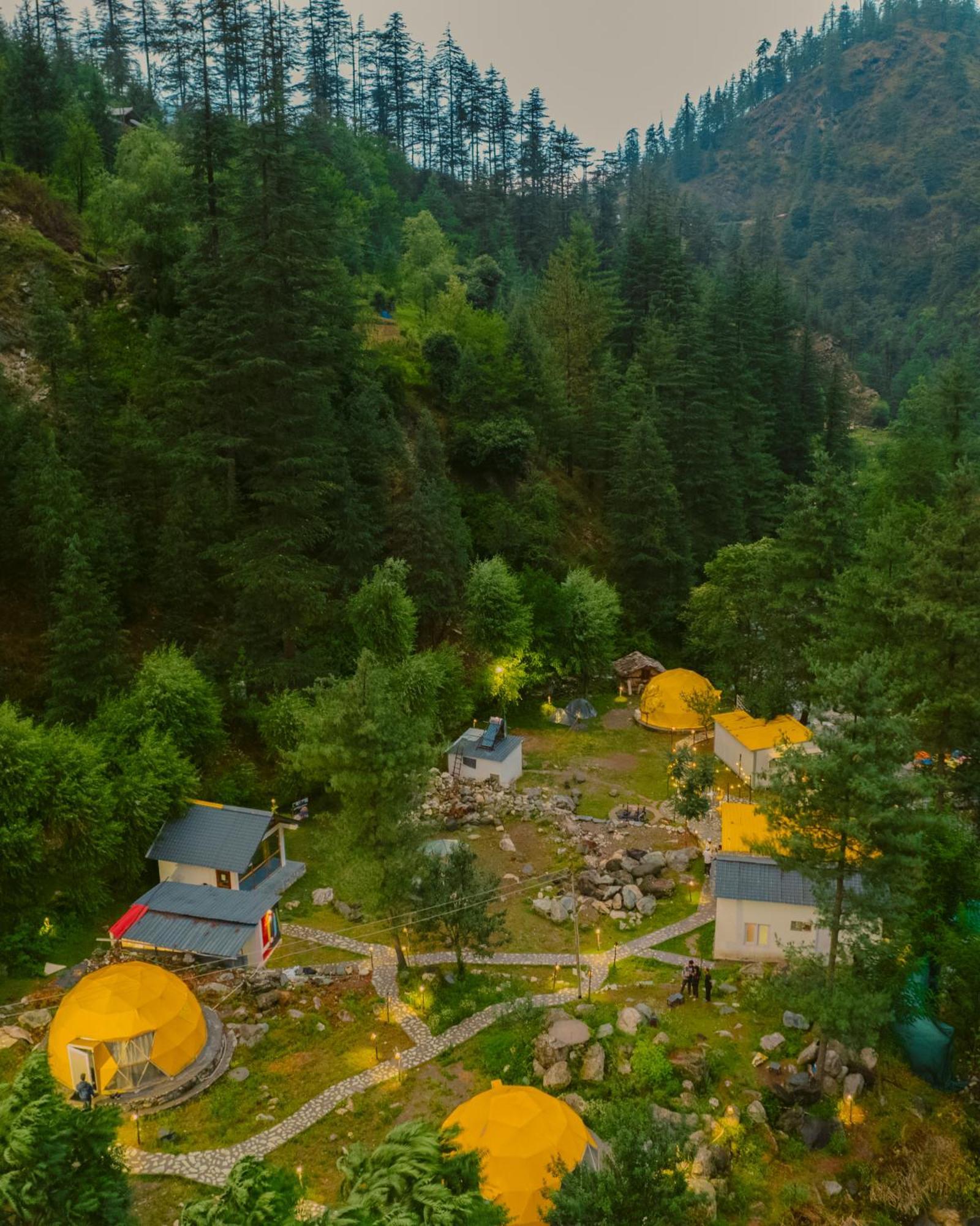 Whoopers Boutique Resort Jibhi Exterior foto